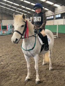 MiniBib - numberbib for the younger rider.